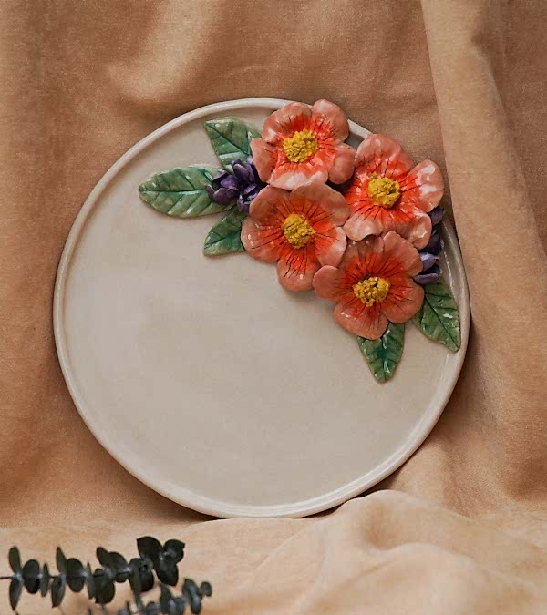 El Yapımı Tasarım Çiçekli Seramik Tabak