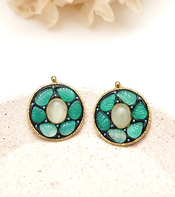 El Yapımı Tasarım Doğal Taşlı Gümüş Küpe