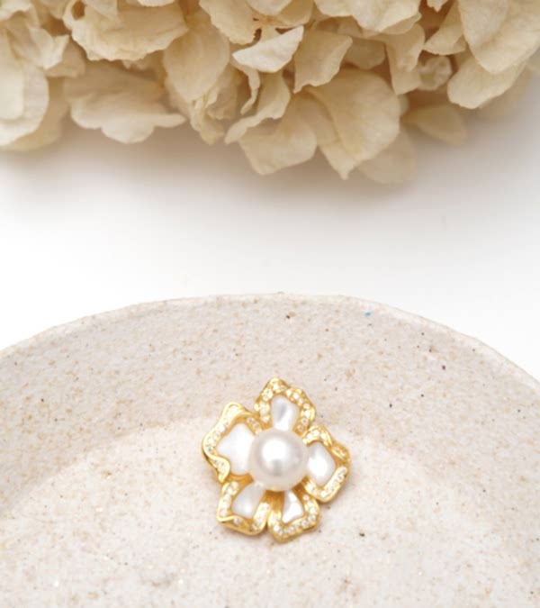 El Yapımı Gümüş Broş İnci ve Sedefli