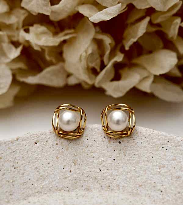 İncili Gümüş Küpe