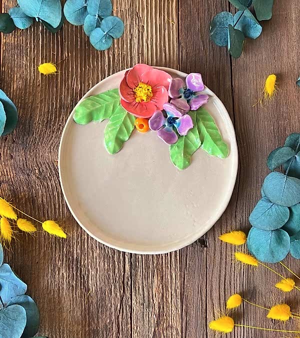 Pembe Çiçekli Pasta Tabak