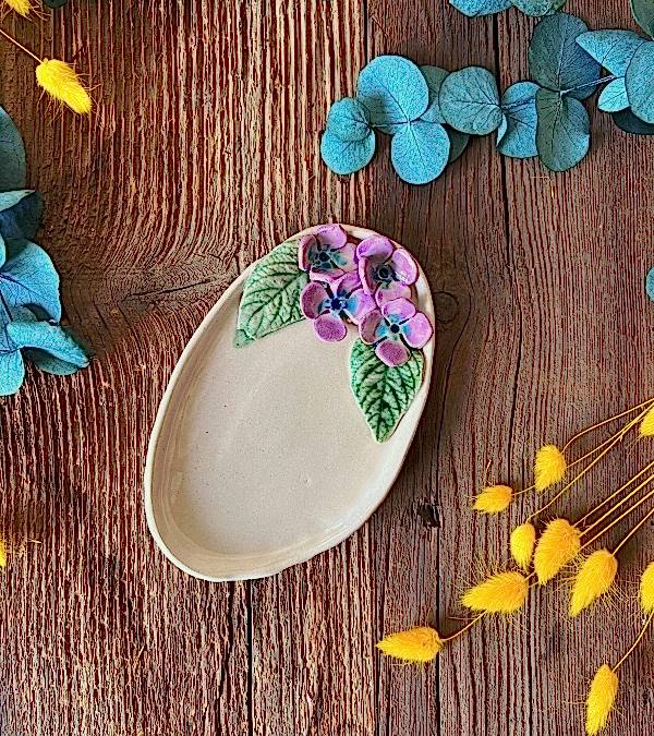 Mor Çiçekli Oval Kahvaltılık Tabak