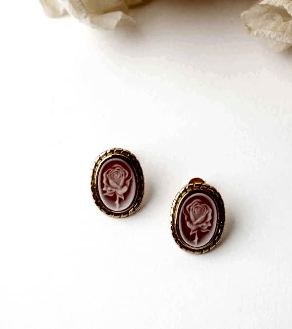 Akik Taşlı Cameo Gümüş Küpe