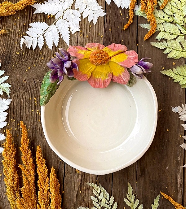 Büyük Pembe Çiçekli Kase