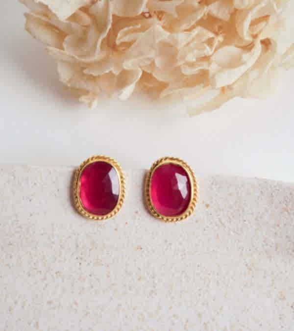 Yakut Taşlı Gümüş Küpe