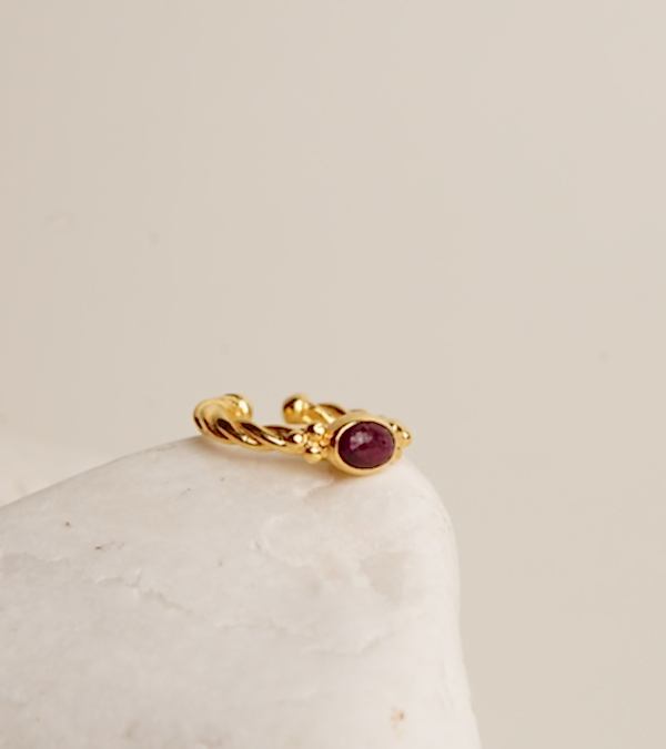 Yakut Taşlı Gümüş Yüzük