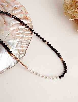 Oniks ve İncili Gümüş Kolye