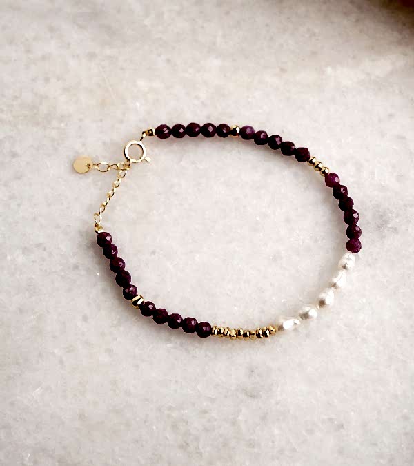 Garnet ve İncili Gümüş Bileklik