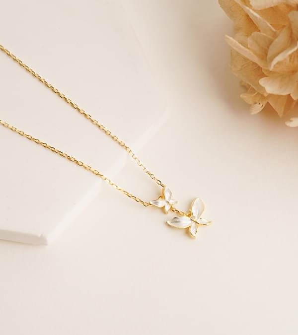 Kelebek Tasarım Gümüş Kolye