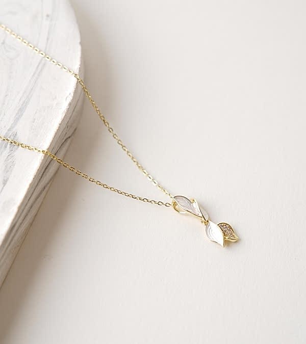 Yaprak Tasarım Gümüş Kolye